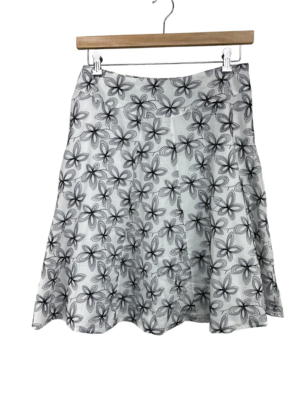 Evan Picone Black White Floral A Line Midi Skirt Womens 10 Petite